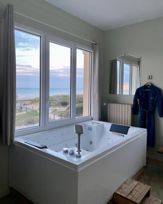 Spa Privatif Face Mer Riva Romantic & Spa Ouistreham Kültér fotó
